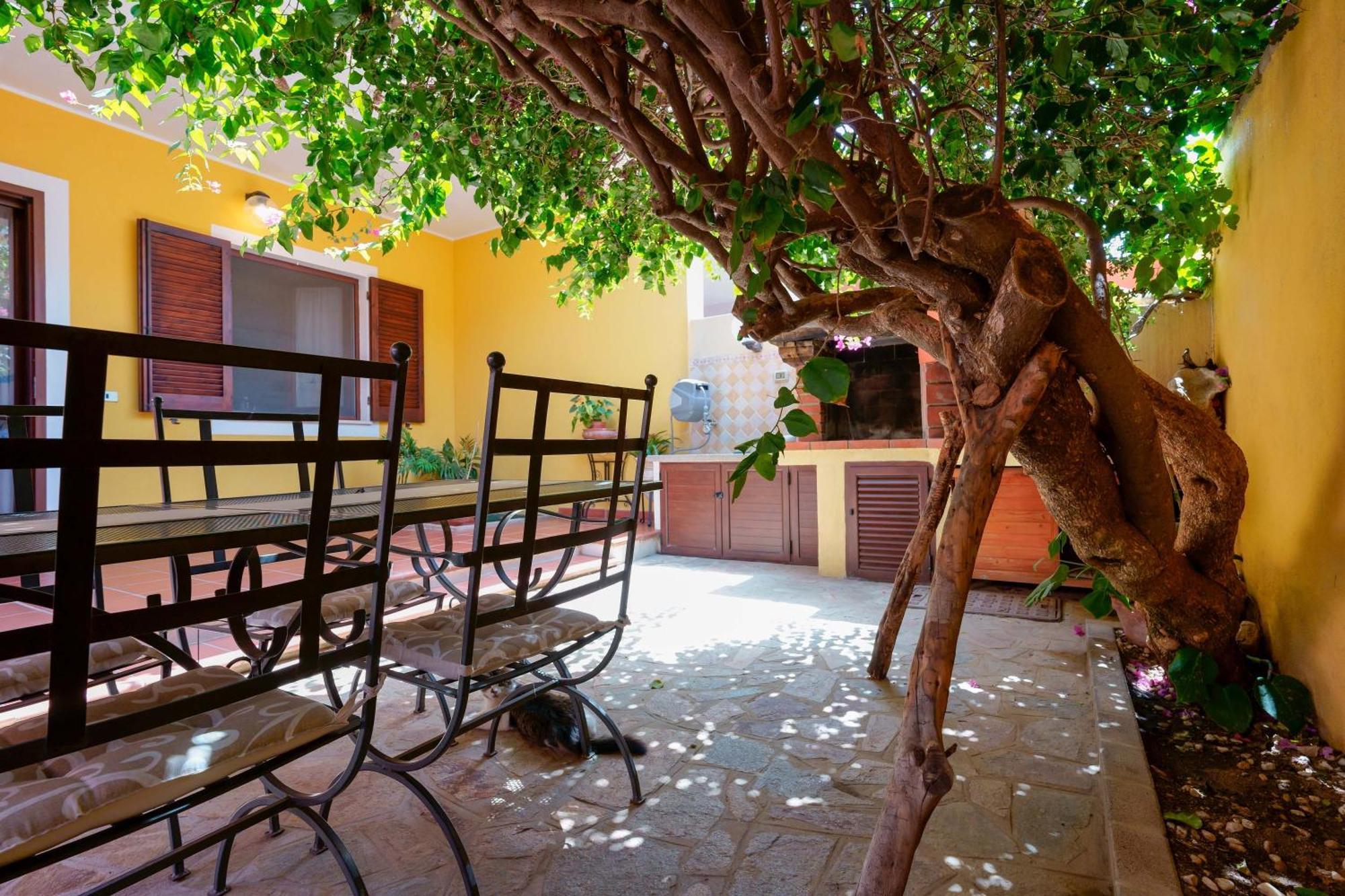 Il Piccolo Giardino Rooms & Breakfast Виласимиус Екстериор снимка