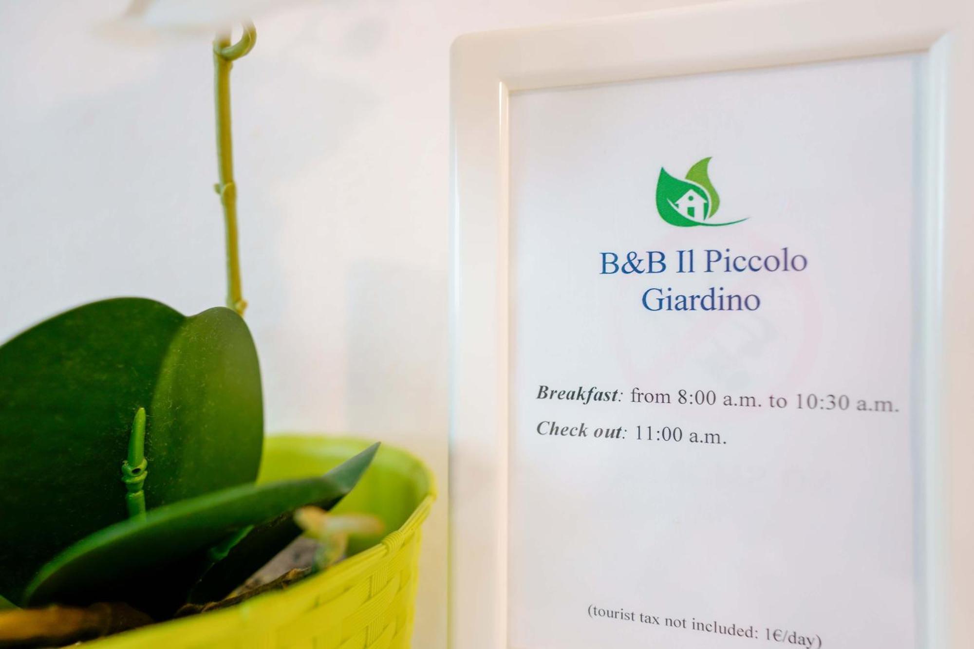 Il Piccolo Giardino Rooms & Breakfast Виласимиус Екстериор снимка